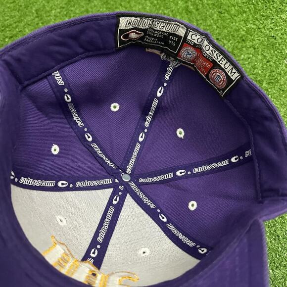 Vintage washington huskies fitted cap - Picture 2 of 3